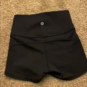 Lululemon Align 4” shorts